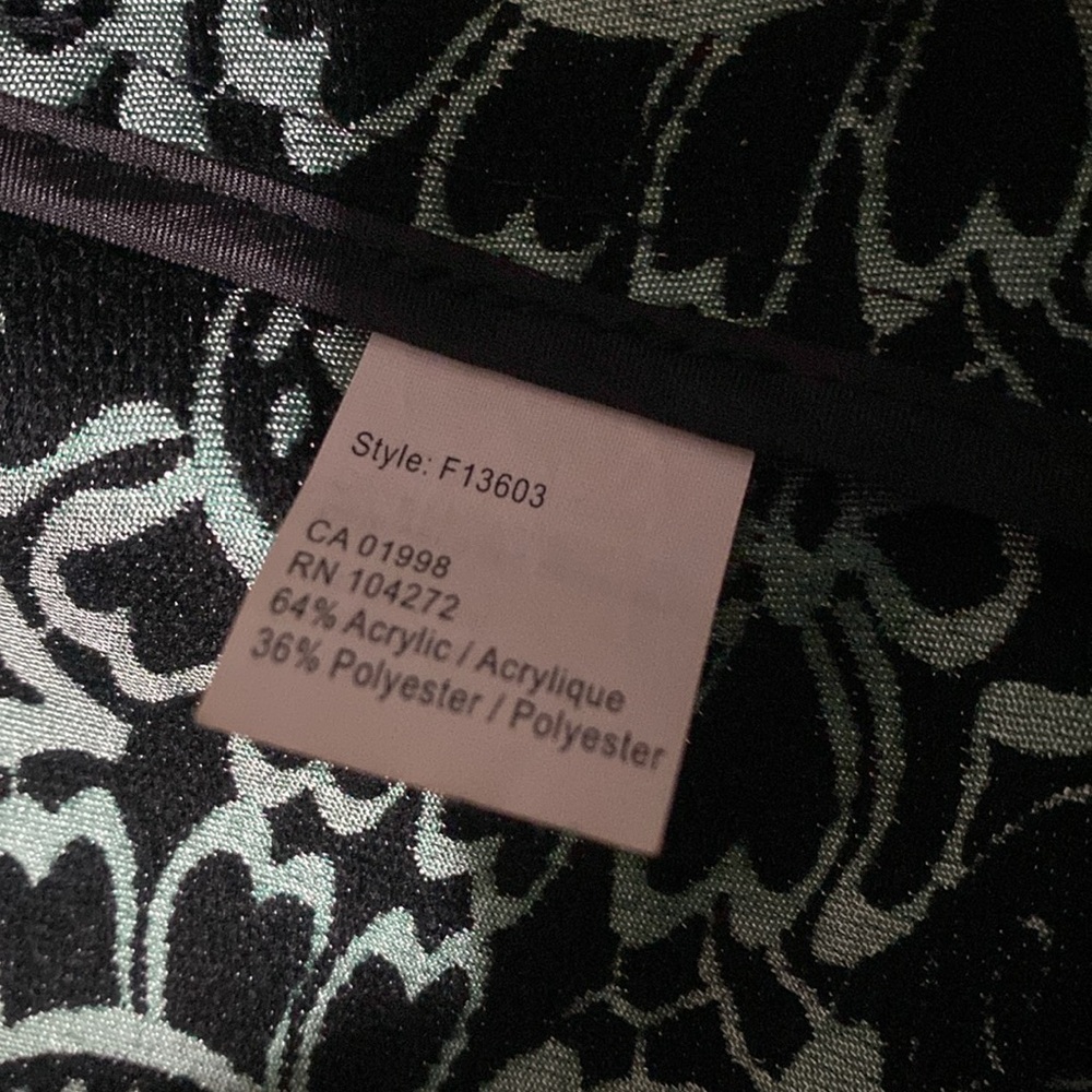 Spanned Green and Black Patterned Jacket - Picture 10 of 11